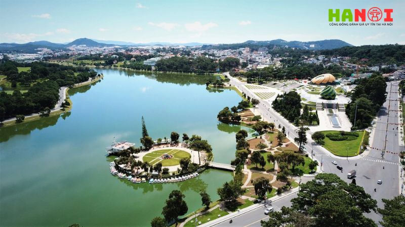 Vivu-viet-nam-mang-den-hanh-trinh-du-lich-tuyet-voi-cho-tat-ca-moi-nguoi