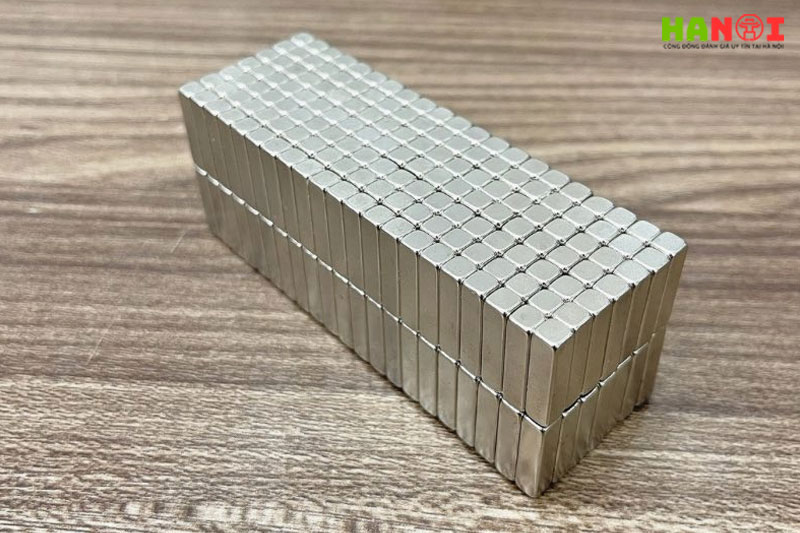 Nam-cham-ha-noi-hanoitoplist