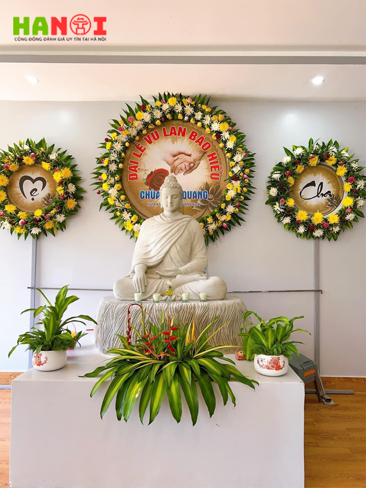 Dieu-khac-pham-gia-chuyen-dieu-khac-tuong-phat-bon-su-bang-da