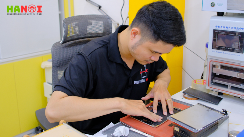 Trai-nghiem-thuc-te-tu-khach-hang-cung-dien-thoai-nhanh