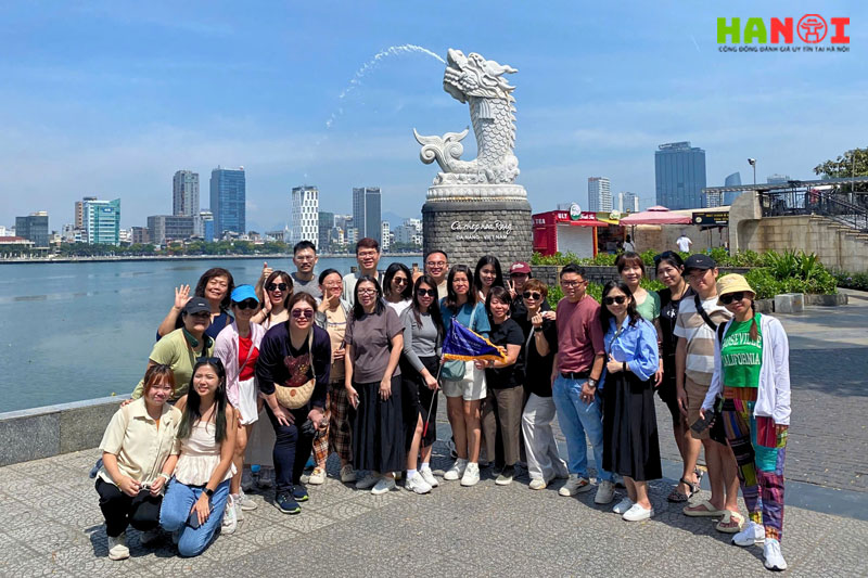 Vietnam-booking-hanoitoplist