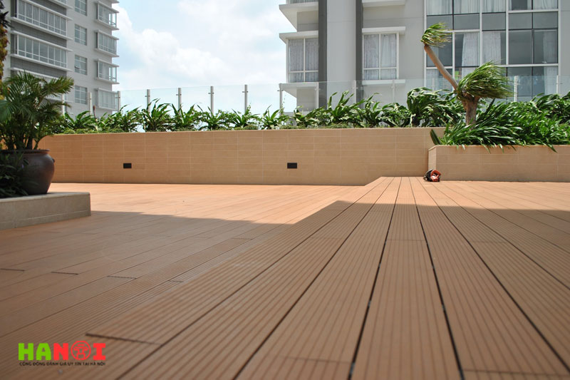 Kho-san-go-ngoai-troi-ha-noi-hanoitoplist