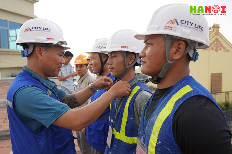 City-life-hanoitoplist