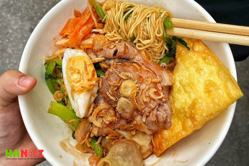 My-van-than-binh-tay-pho-co-hanoitoplist