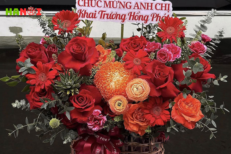 Tiem-hoa-con-ong-hanoitoplist