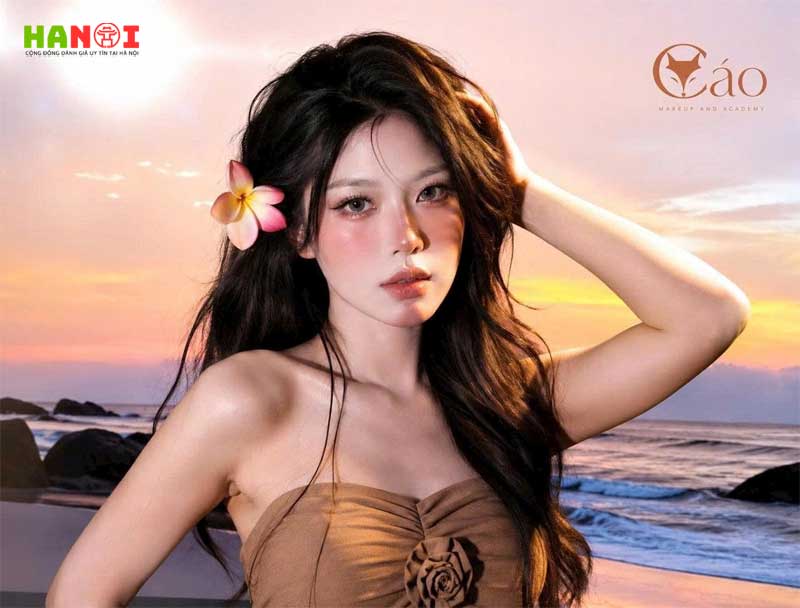 Cao-makeup-khi-trang-diem-ca-nhan-tro-thanh-ky-nang-lam-dep-thiet-thuc-11